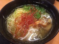 「鶏チャーシュー入り塩ラーメン」@スシロー 上鶴間店の写真