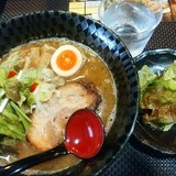 厚切り炙りチャーシュー鶏白湯和風醤油(並盛・130)980円