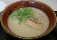 「とんこつしぼり」@満洲屋が一番 ららぽーと新三郷店の写真