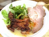 「2周年記念100円鶏ソバ」@NOODLE STOCK 鶴おかの写真