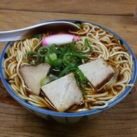 「中華そば」@丸デブ 総本店の写真