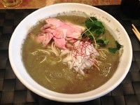 「濃厚煮干そば」@灰汁中華 丿貫の写真