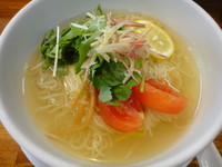 「【季節限定】冷やし塩らーめん」@塩らーめん 千茶屋の写真