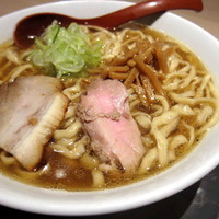 「喜多方ラーメン 800円(大盛)」@麺や 七彩 東京駅の写真