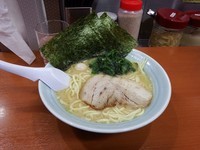 「醬油ラーメン」@横浜家系ラーメン 飯田橋 魂心家の写真