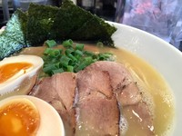 「特製鶏白湯そば・大盛り」@NOODLE DINING 鵺 NUEの写真