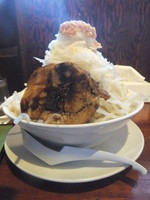 「醤油ラーメン680円(クーポン500円)＆野菜増し・ニンニク」@喝力屋の写真