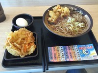 「朝そば￥３３０(ゆで卵)＋クーポンかき揚げ」@ゆで太郎 柏の葉キャンパス店の写真