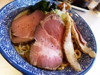 「【限定】塩油そば～春爛漫 やる気満々～」@豚骨一燈の写真