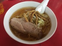 「手打ラーメン」@一品香 駅南店の写真