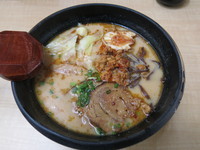 「特色酸酸辣辣面：38元」@味千拉面 浦东机场店の写真