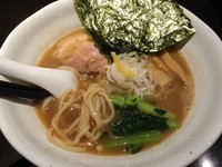 「煮干そば醤油（680円）」@麺屋しとらすの写真