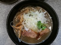 「エグにぼしラーメン」@麺屋 ひな多の写真