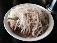 「小ラーメン ヤサイ増しニンニク」@ラーメン二郎 茨城守谷店の写真