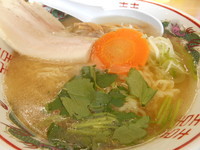 「《限定》　白醤油の鯛節らあめん」@らぁめん 鶏支那屋の写真