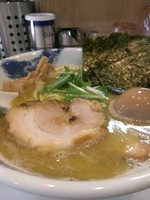 「濃厚塩ラーメン全部入り」@麺屋 扇 SENの写真