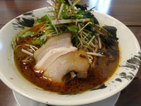 「西川カレーラーメン　850円」@鶏骨スープ 青桐の写真