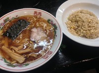 「らーめん（650円）」@半チャンラーメンの店 つかさの写真