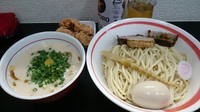 「特製つけめん+ミニ揚チキン+缶ビール」@自家製麺SHINの写真
