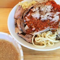 「ぶた入りオロチョンつけめん700円」@にかいやの写真