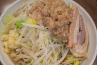 「爆麺中750円」@爆麺亭 所沢店の写真