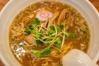 「中華そば750円」@つけめん TETSU 所沢店の写真