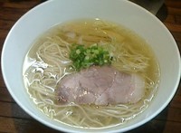 「しおらーめん」@町田汁場 しおらーめん進化 町田駅前店の写真