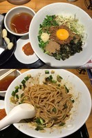 「台湾まぜそば＋バリ辛ハバネロ暴流」@らあめん花月嵐 鶴見西口店の写真