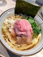 「煮干しそば（タマネギVer.）￥800」@中華そば 四つ葉の写真
