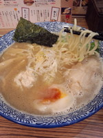「濃厚ニボシそば780円」@東京とんこつ ましこ亭 竹ノ塚駅前店の写真