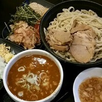 「旨・辛つけ麺 大  ８５０円」@つけ麺 どでんの写真