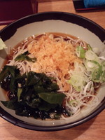 「たぬき（冷）330円」@六文そば 日暮里第1号店の写真