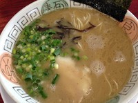 「ラーメン（はりがね）」@博多長浜らーめん 楓神の写真