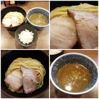 「極濃煮干しつけ麺＋タマネギ」@煮干しつけ麺 宮元の写真