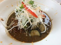 「冷やし黒ごま坦々麺  880円」@うんとの写真