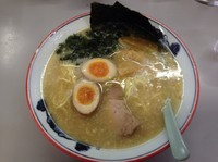 「ラーメン630円+サービス煮卵」@ラーメンショップ 122号騎西店の写真