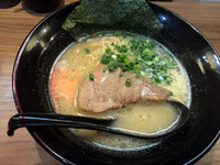 「ラーメン」@釜炊きとんこつ 品川製麺所 学芸大学店の写真