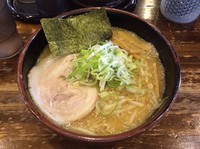 「背脂濃厚味噌らあめん」@東京背脂 銀の豚の写真