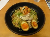 「豚しゃぶ冷麺」@博多ラーメン げんこつ 石橋店の写真