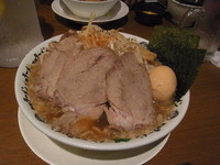 「メガ豚野郎ラーメン 1080円」@野郎ラーメン 海浜幕張店の写真