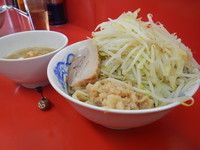 「[限定] つけ麺 並盛 + 魚粉」@ジャンクガレッジ 北浦和店の写真