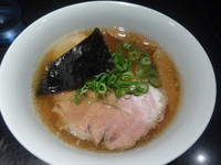 「特上チャーシュー麺 限定 蔵尾ポーク　1560円」@支那そばや 新横浜ラーメン博物館店の写真