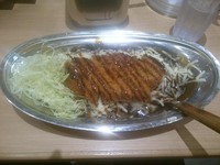 「ロースカツカレー（中）+チーズ」@ゴーゴーカレー 金沢駅総本山の写真