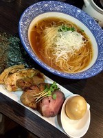 「特選鶏だし醤油ラーメン￥980」@麺処 ほん田 nijiの写真