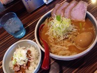 「海の味噌 味玉豚焼きそば＋蛍ごはん」@中華そば 螢の写真