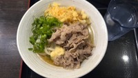 「肉ぶっかけ（５３０円）」@おにやんま 新橋店の写真