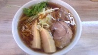 「醤油ラーメン（７５０円）大盛（１００円）」@麺屋 WILLOWの写真