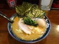 「とき卵ラーメン（800円）＋味付玉子（100円）麺硬め」@ラーメン 大山家 昭島店の写真