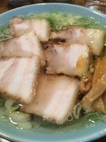 「醤油チャーシュー 800円」@丸信ラーメン 駅前店の写真