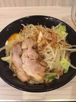 「豚醤油まぜそば、ニンニク」@麺バカ息子の写真